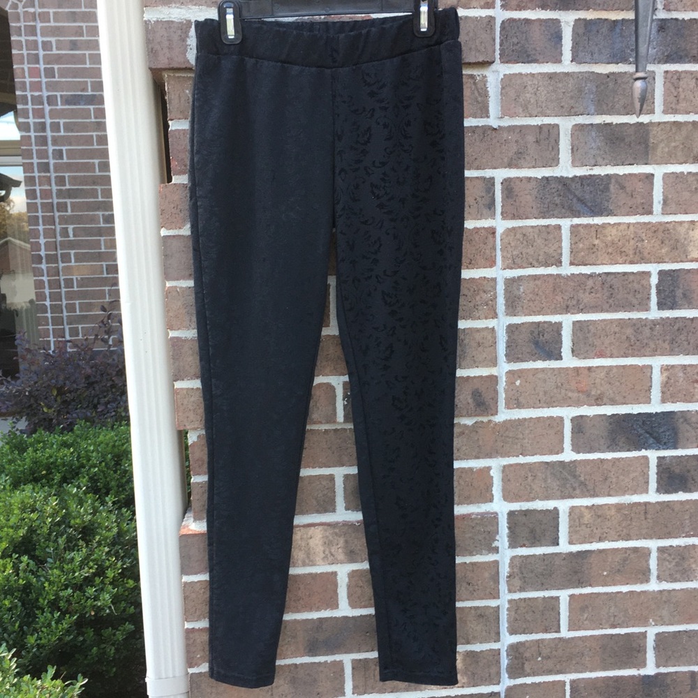 2 for $7 - Memoi skinny pants/jeggings